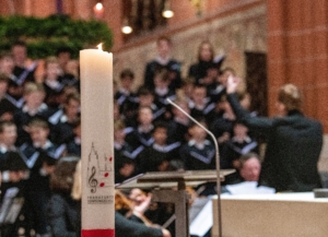 Advent Carol Service durch die Knaben der Frankfurter Domsingschule Advent Carol Service
