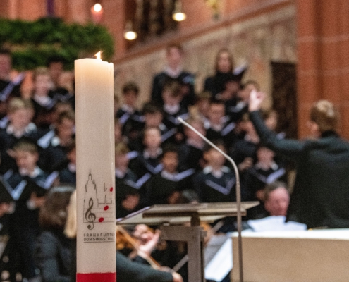 Advent Carol Service durch die Knaben der Frankfurter Domsingschule